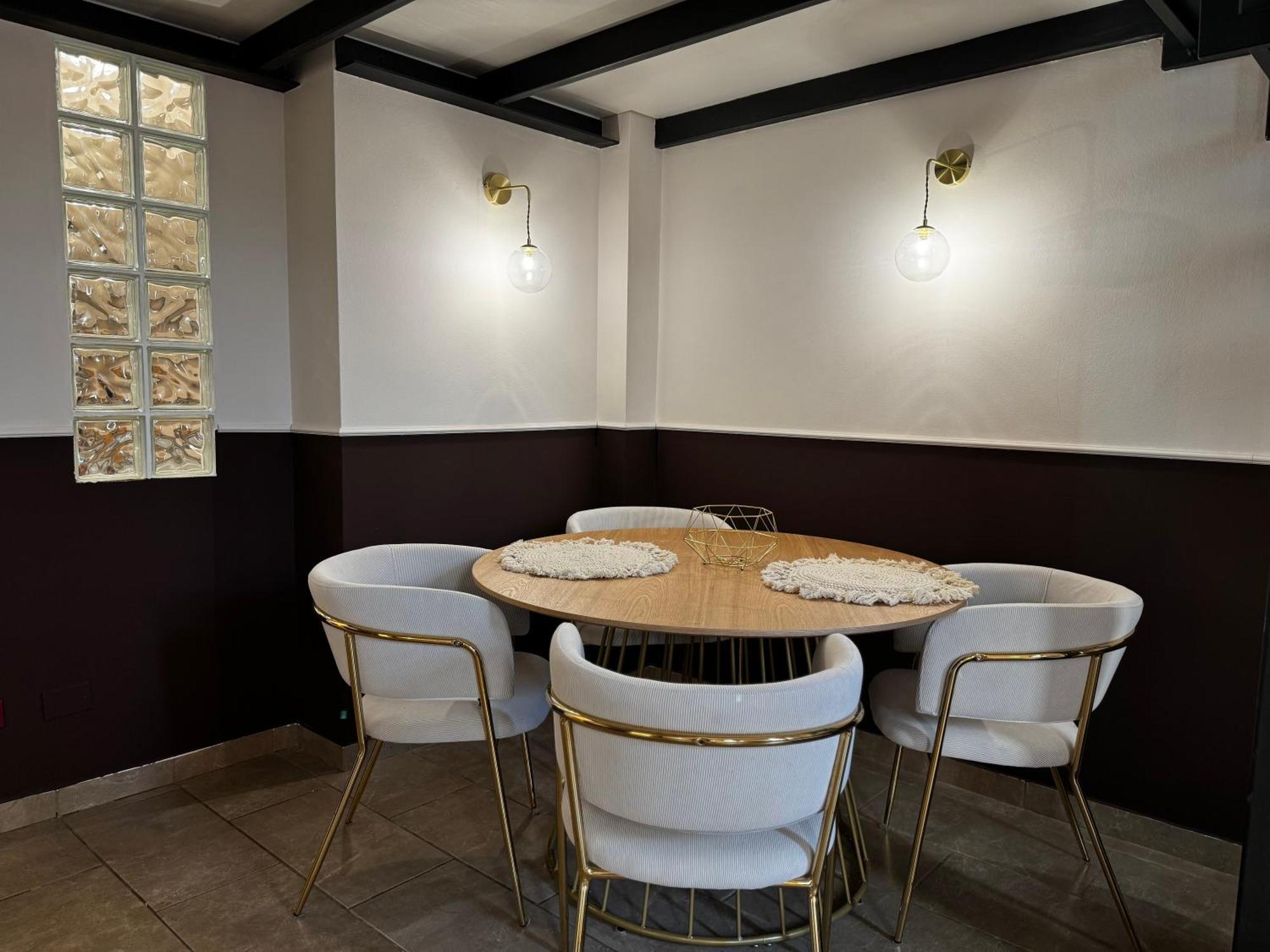 Apartament Regina Milano In Verona - Sky Tv, Wifi E Breakfast Box Zewnętrze zdjęcie